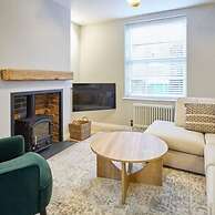 Host Stay Penny Farthing Cottage