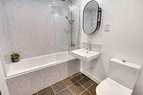 Host Stay Eden Square Retreat