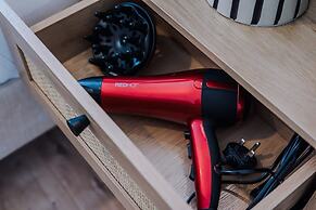 Host Stay Eden Square Retreat