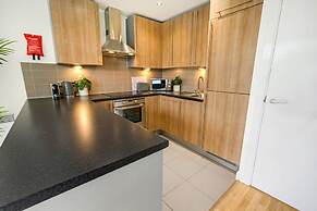 Host Stay Eden Square Retreat