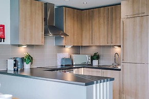 Host Stay Eden Square Retreat