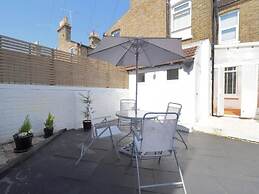 Host Stay Herbert Road