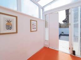 Host Stay Herbert Road