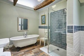 Host Stay The Farmhouse