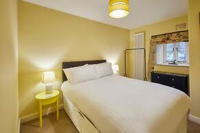 Host Stay The Byre