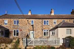 Host Stay Snoozy Goose