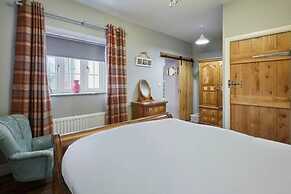 Host Stay Butterfly Cottage