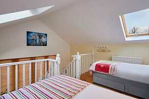 Host Stay Millers Coach House