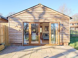 Host Stay Cobnut Barn