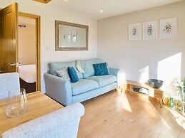 Host Stay Cobnut Barn