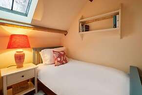 Host Stay Llewenau Draw Barn