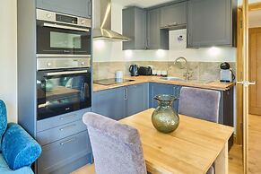 Host Stay Willow Barn