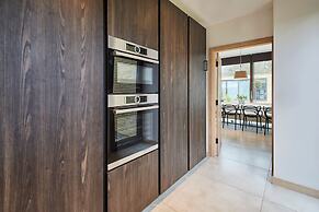 Host Stay Sleeper Cottage