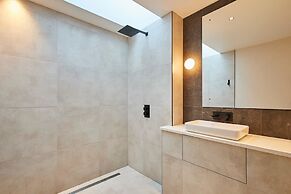 Host Stay Sleeper Cottage