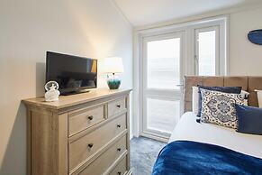 Host Stay Sea View Road