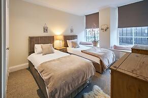 Host Stay Hide Hill Apartment B