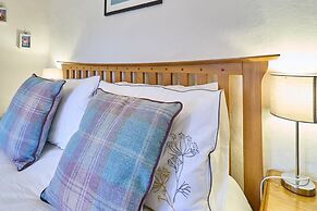 Host Stay Claire s Cottage