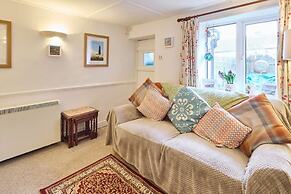 Host Stay Claire s Cottage