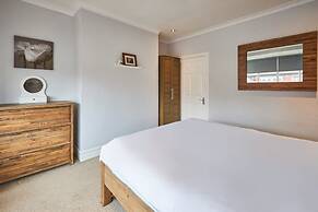 Host Stay Spire View House