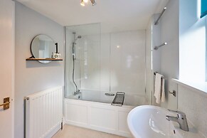 Host Stay Mollymac Ground Floor