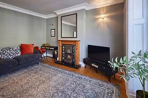 Host Stay Mollymac Ground Floor