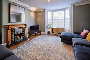 Host Stay Mollymac Ground Floor