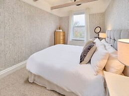 Host Stay Roper Road Villa