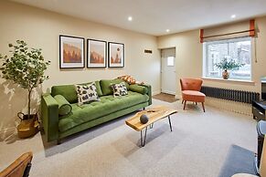 Host Stay Cinnamon Cottage