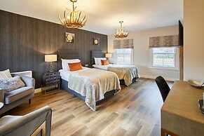 Host Stay Anchor Reach