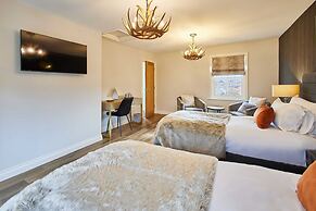 Host Stay Anchor Reach