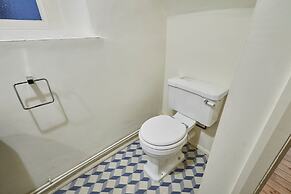 Host Stay Beachside Cottage