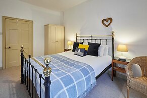 Host Stay Beachside Cottage