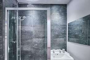 Host Stay Allium House