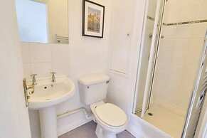 Host Stay Queen s Corner