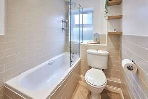 Host Stay Column Mews