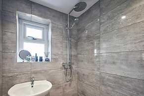 Host Stay Marsden Beach House