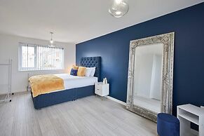Host Stay Marsden Beach House