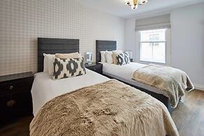 Host Stay The Harbour Den