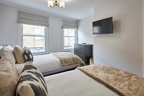 Host Stay The Harbour Den