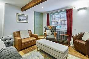 Host Stay Harold Villa