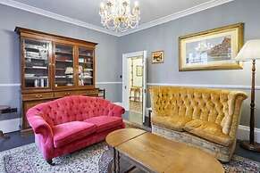 Host Stay Harold Villa