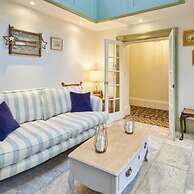 Host Stay Harold Villa