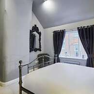 Host Stay Harold Villa