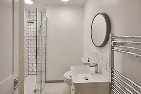 Host Stay Princess Place Townhouse