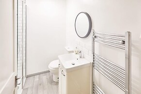 Host Stay Princess Place Townhouse