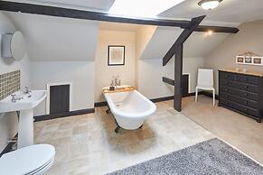 Host Stay Princess Place Townhouse