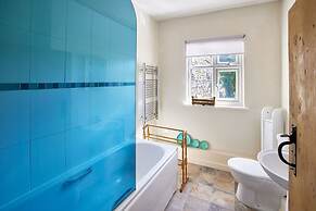 Host Stay Grange Cottage