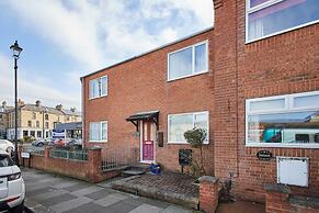 Host Stay Station View