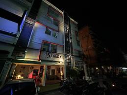 Cocoon Islanda Hotel