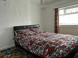 Stunning 3-bed House in Burnley